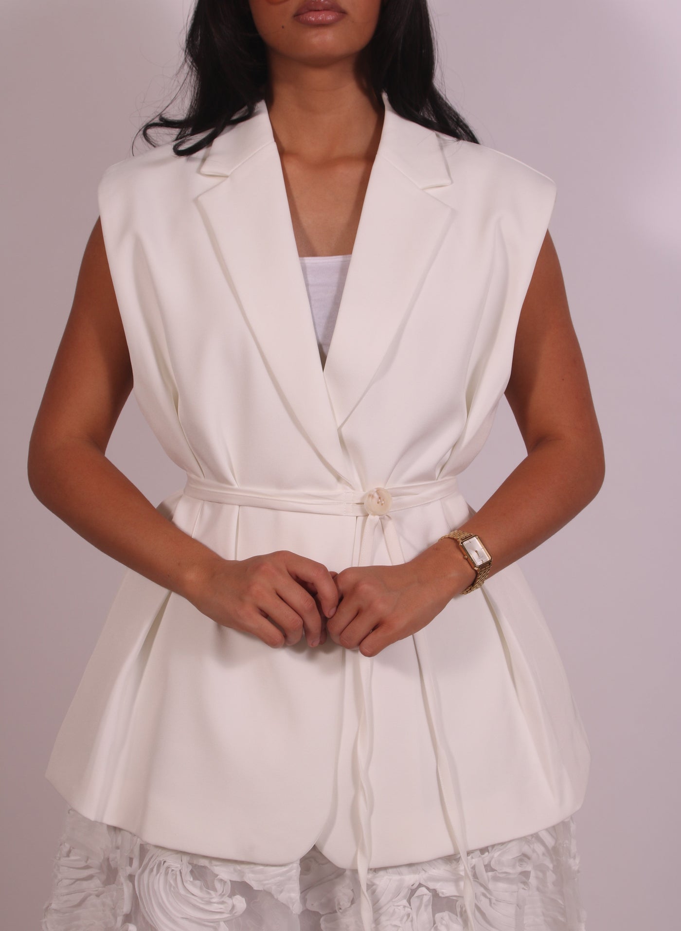 Linnest ™ | Lucy Gilet White