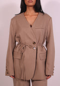 Linnest ™ | Tie blazer Beige