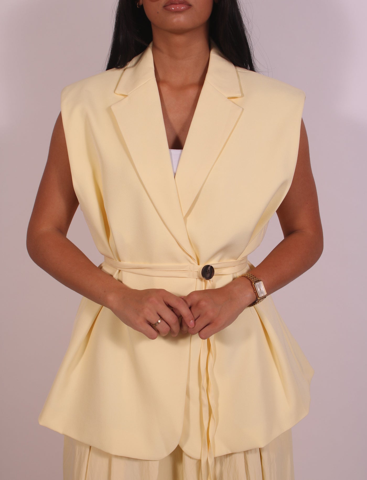 Linnest ™ | Lucy Gilet Butteryellow